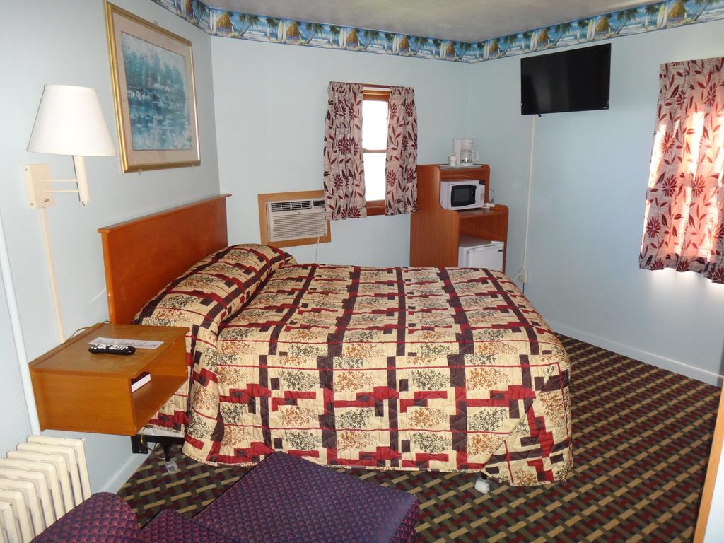 Pine Ridge Motel Dodgeville Ngoại thất bức ảnh