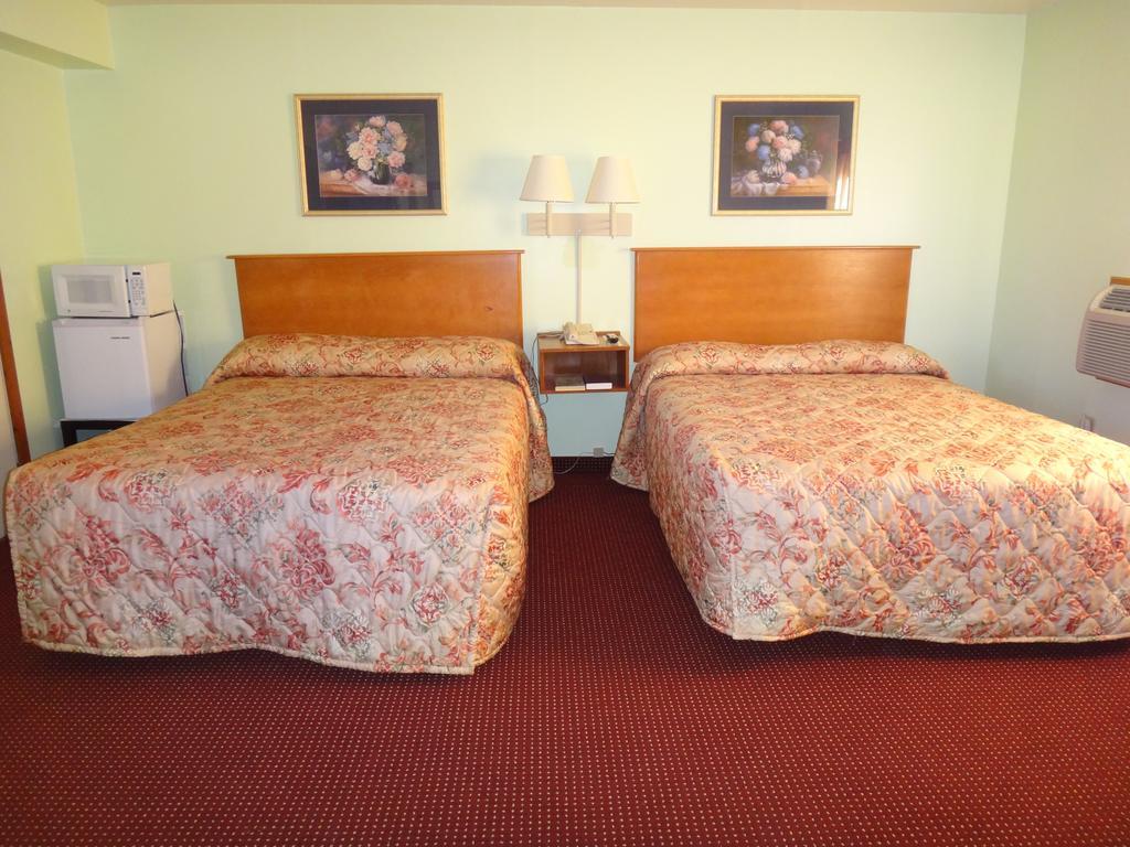 Pine Ridge Motel Dodgeville Ngoại thất bức ảnh