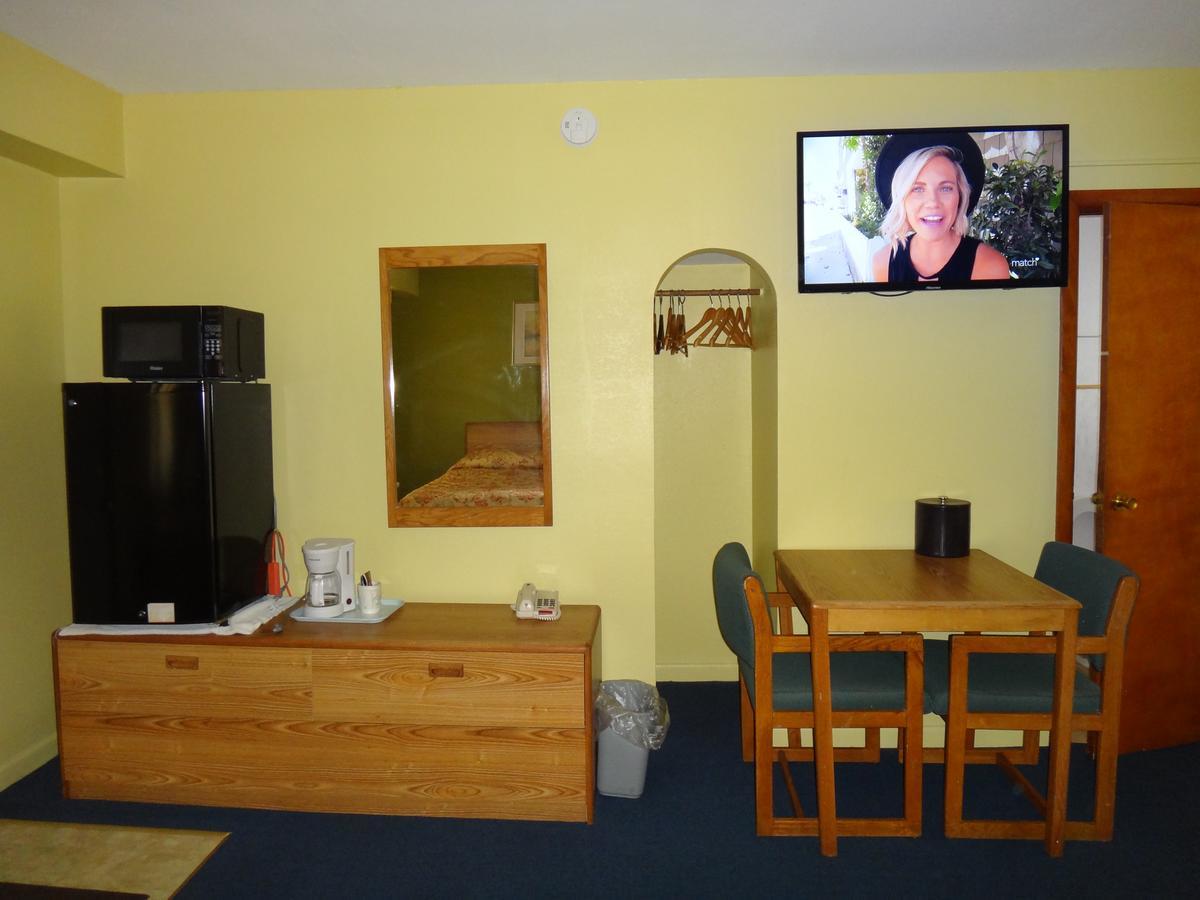 Pine Ridge Motel Dodgeville Ngoại thất bức ảnh