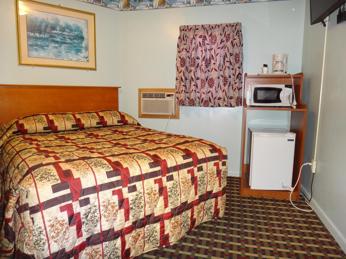 Pine Ridge Motel Dodgeville Ngoại thất bức ảnh